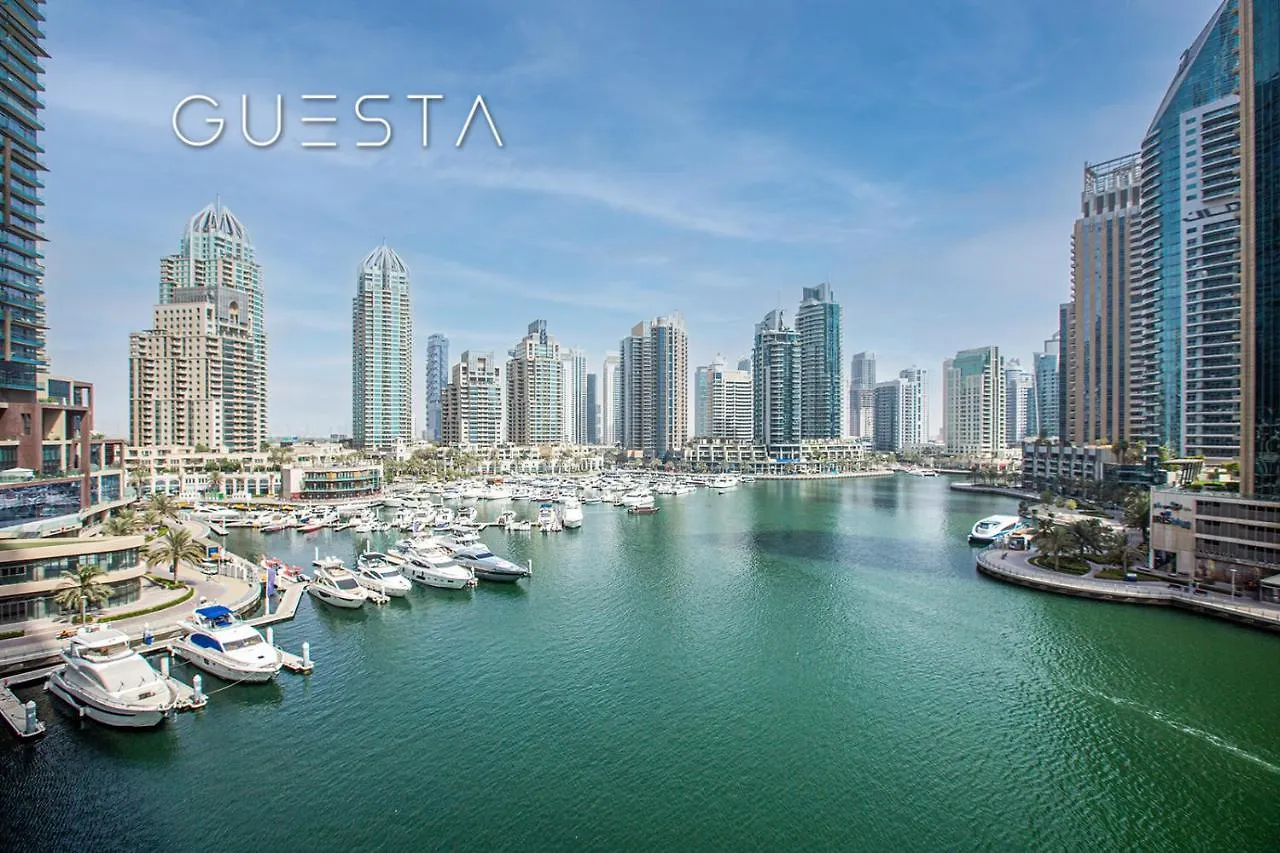 Cayan Tower, Dubai Marina Apartment