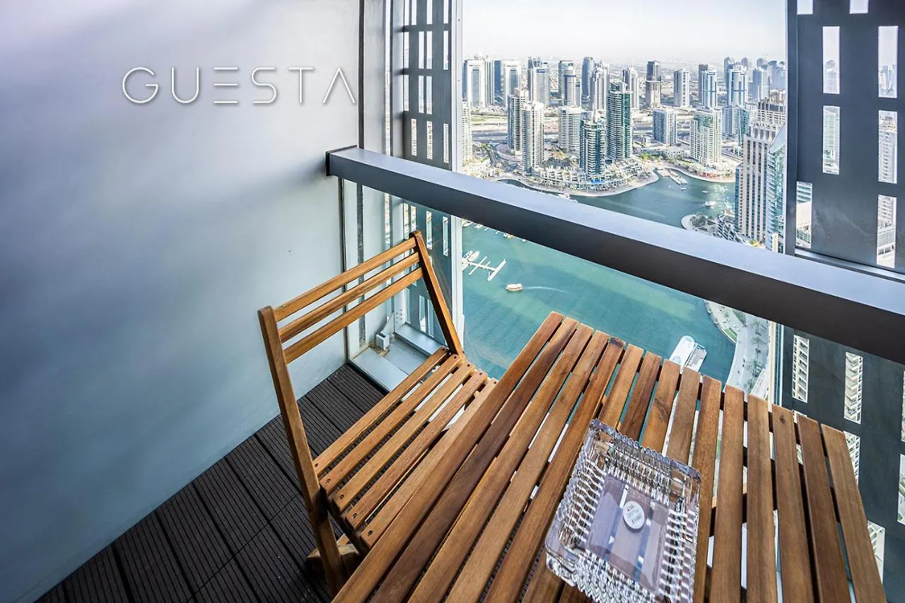 Cayan Tower, Dubai Marina Apartment