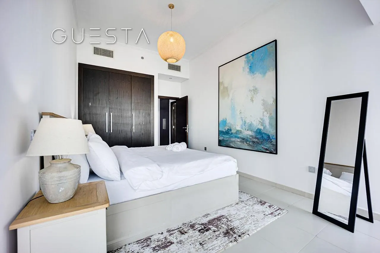 Cayan Tower, Dubai Marina Apartment 0*,  United Arab Emirates