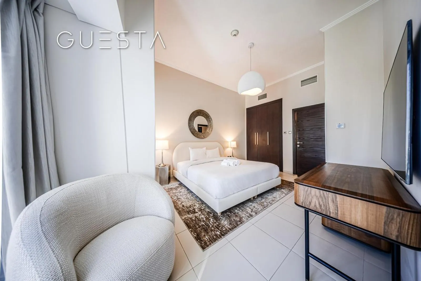 Cayan Tower, Dubai Marina Apartment 0*,