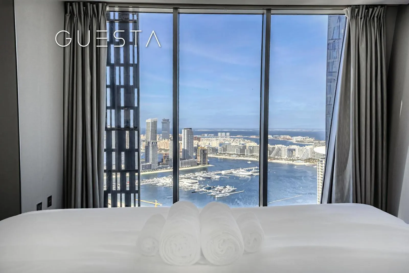 Cayan Tower, Dubai Marina Apartment 0*,  United Arab Emirates